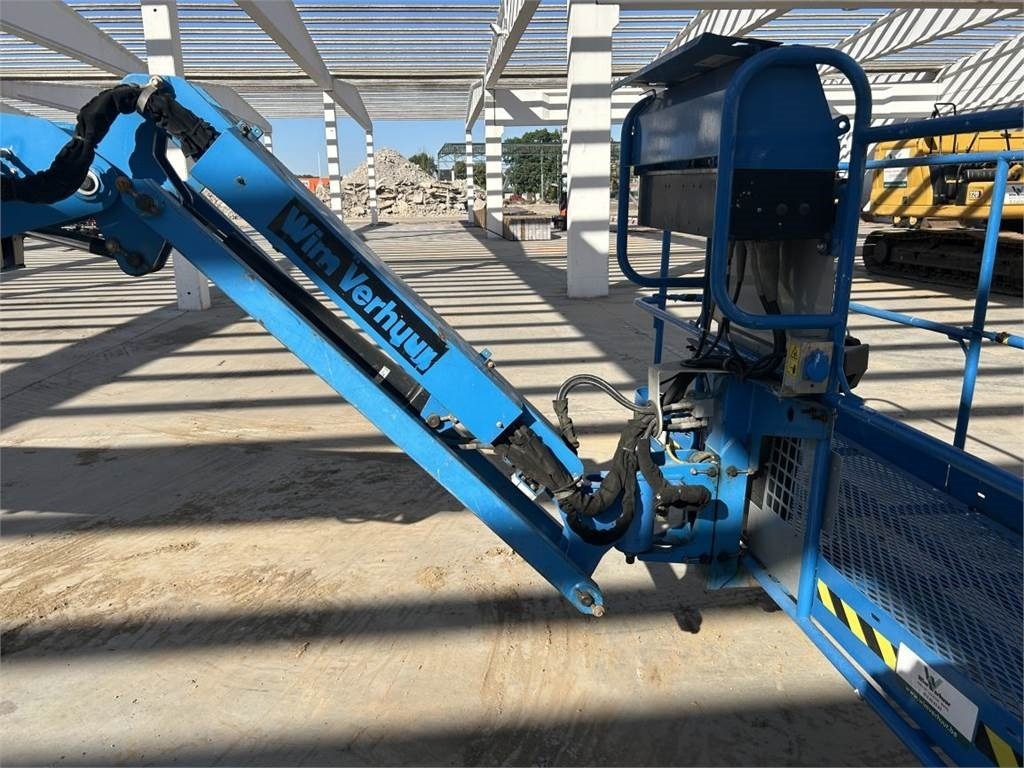 Genie S-65TRAX (1849) - מוט טלסקופי: תמונה 3 Genie S-65TRAX (1849) - מוט טלסקופי: תמונה 3