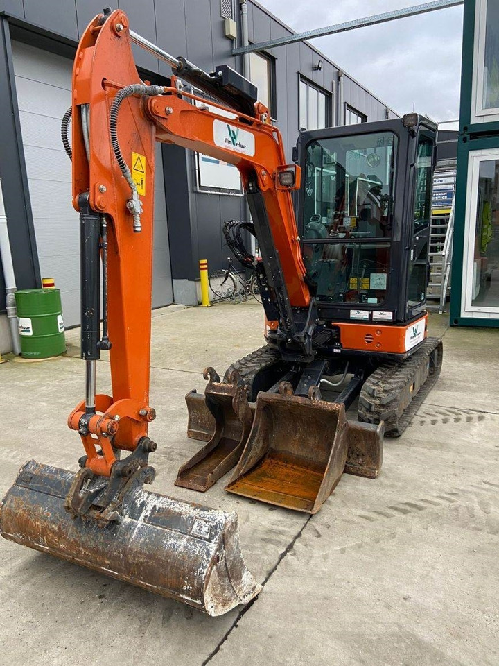 Hitachi ZX33U-6 (7294) - מיני מחפר: תמונה 2 Hitachi ZX33U-6 (7294) - מיני מחפר: תמונה 2