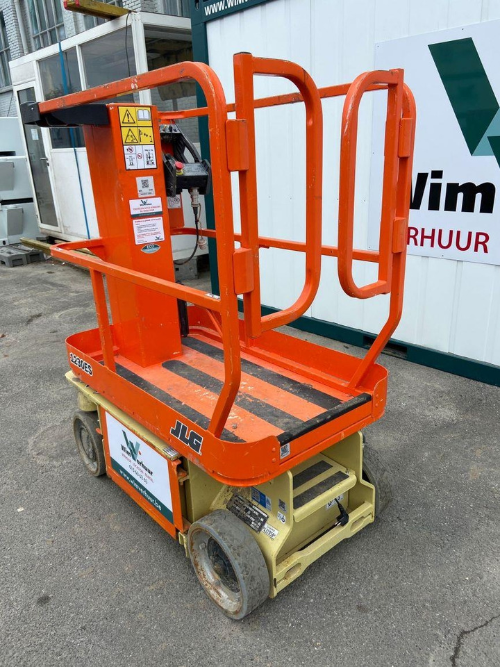 JLG 1230 ES (10150) - מעלית מספריים: תמונה 3 JLG 1230 ES (10150) - מעלית מספריים: תמונה 3