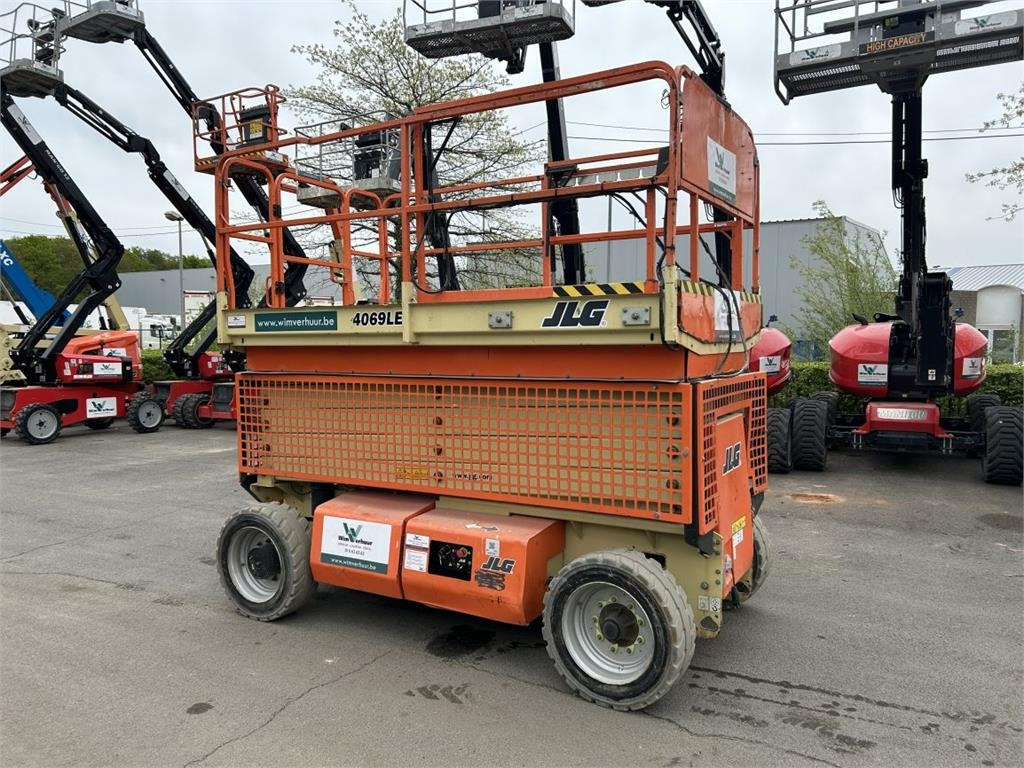 JLG 4069 LE (3614) - מעלית מספריים: תמונה 3 JLG 4069 LE (3614) - מעלית מספריים: תמונה 3