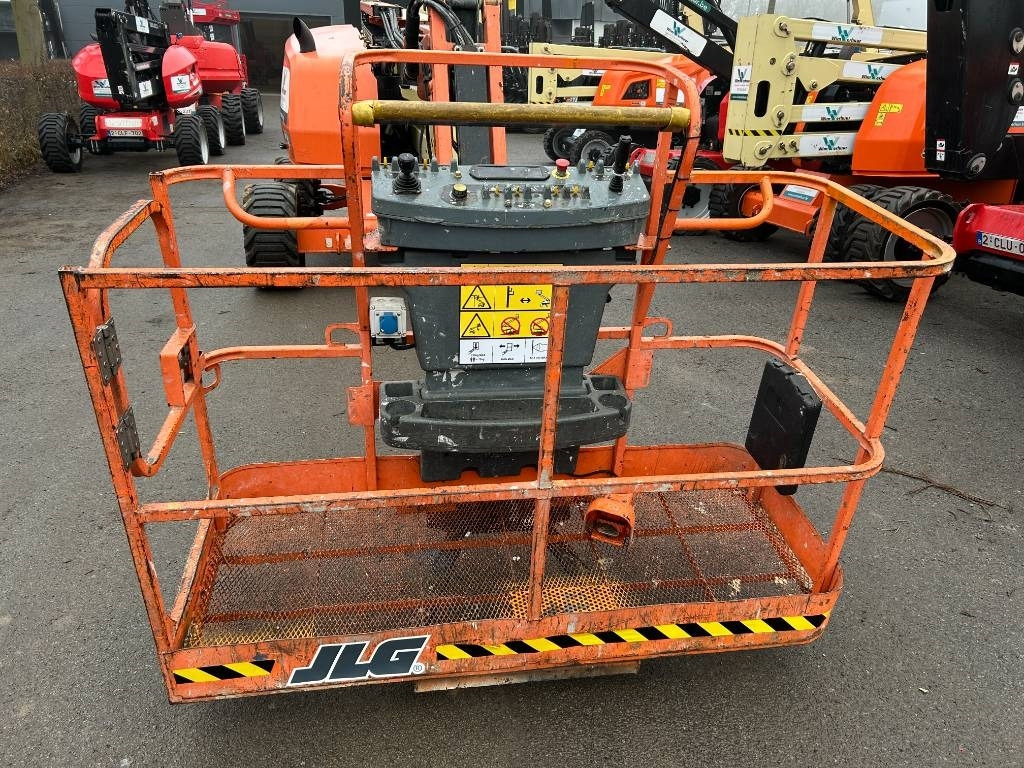 JLG 520 AJ - זרוע מרפקי: תמונה 5 JLG 520 AJ - זרוע מרפקי: תמונה 5