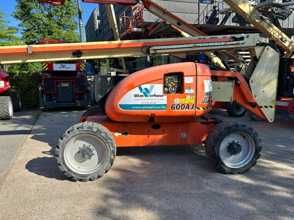 JLG 600 AJ - זרוע מרפקי: תמונה 2 JLG 600 AJ - זרוע מרפקי: תמונה 2