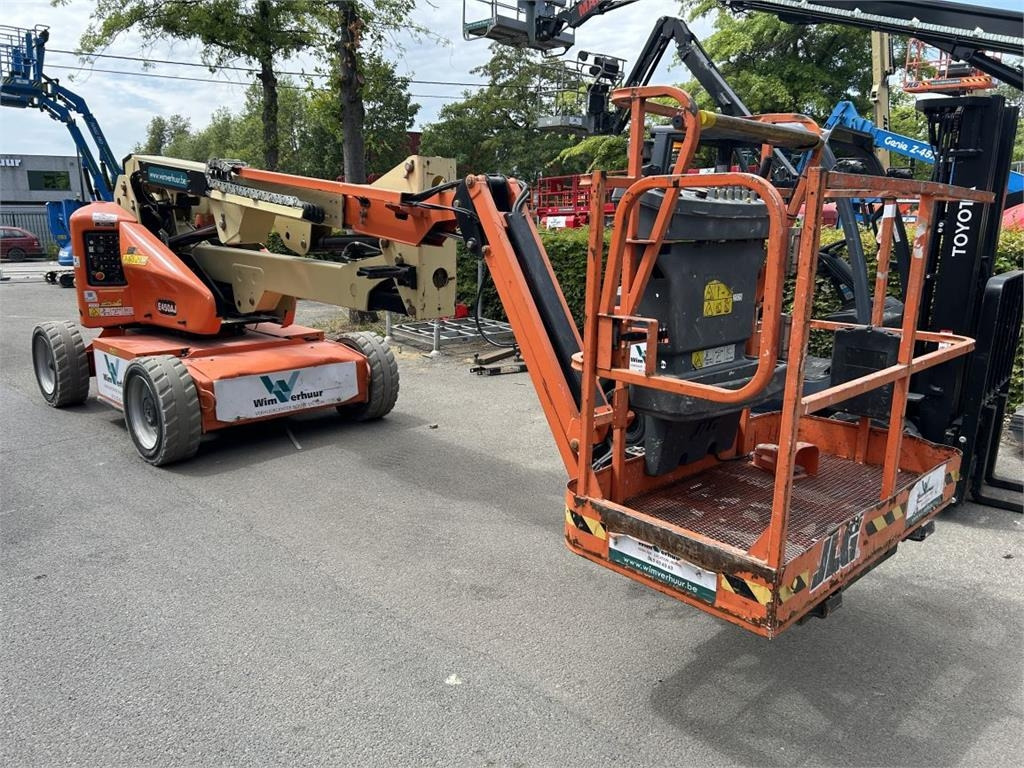 JLG E450AJ (2005) - זרוע מרפקי: תמונה 1 JLG E450AJ (2005) - זרוע מרפקי: תמונה 1