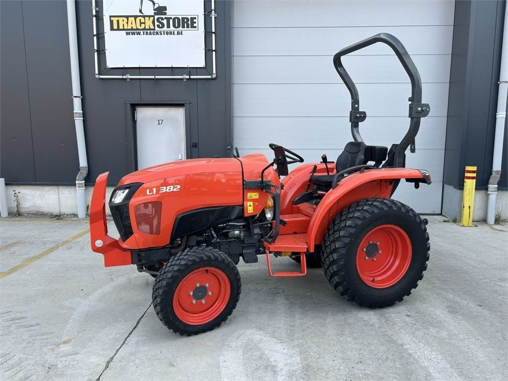 טרקטור עירוני Kubota L1-382 (5278): תמונה 1