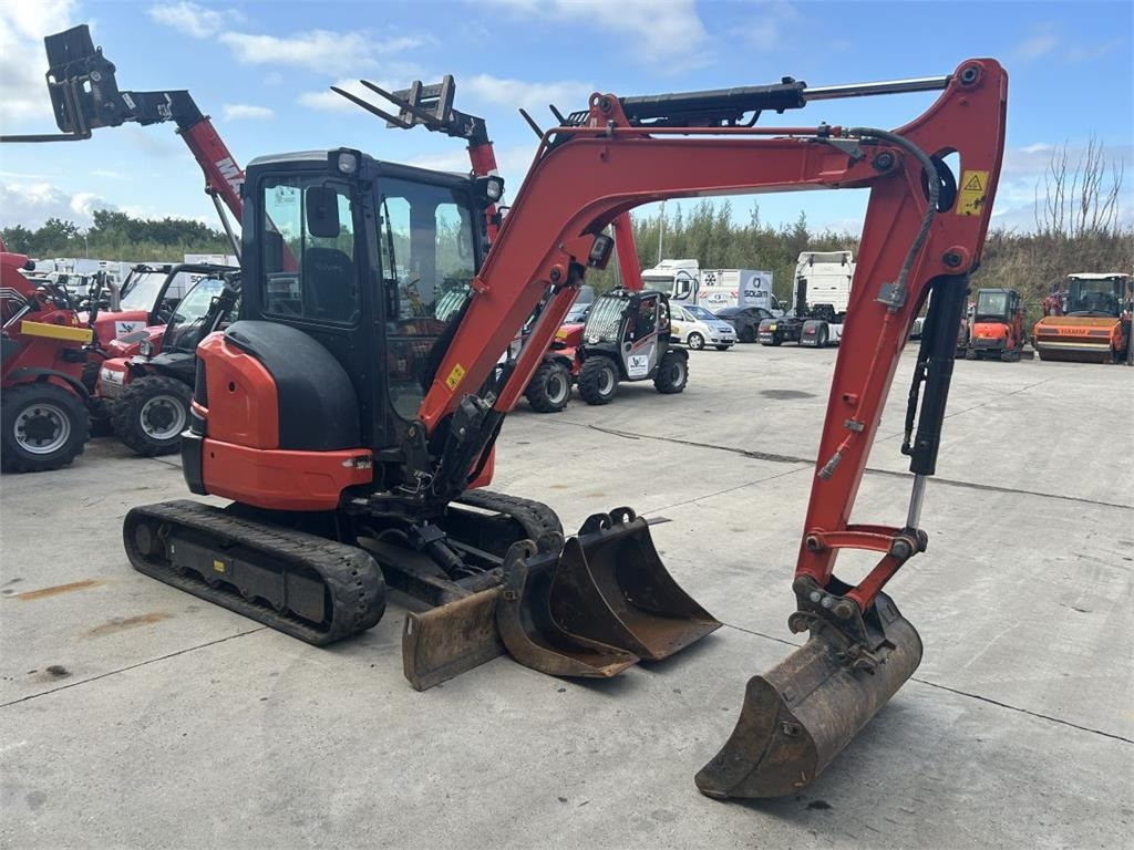 Kubota U36-4 (7398) - מיני מחפר: תמונה 3 Kubota U36-4 (7398) - מיני מחפר: תמונה 3