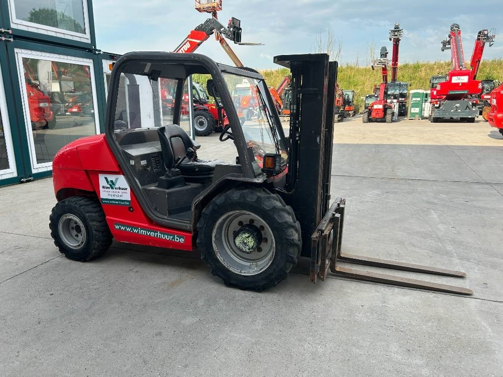 Manitou MH 25.4 - מלגזת שטח קשה: תמונה 4 Manitou MH 25.4 - מלגזת שטח קשה: תמונה 4