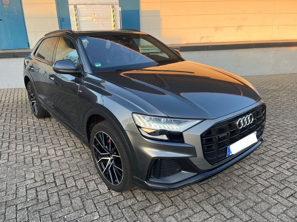 Audi Q8 50 TDI quattro tiptronic 22 Zoll*3xSline*Pano Audi Q8 50 TDI quattro tiptronic 22 Zoll*3xSline*Pano - SUV: תמונה 1 Audi Q8 50 TDI quattro tiptronic 22 Zoll*3xSline*Pano Audi Q8 50 TDI quattro tiptronic 22 Zoll*3xSline*Pano - SUV: תמונה 1