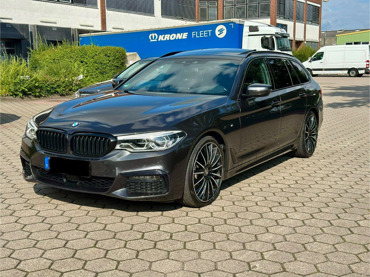 BMW M 540d xD Touring A*M Sport*HuD*20 Zoll*Pano*LED - רכב סטיישן: תמונה 5 BMW M 540d xD Touring A*M Sport*HuD*20 Zoll*Pano*LED - רכב סטיישן: תמונה 5