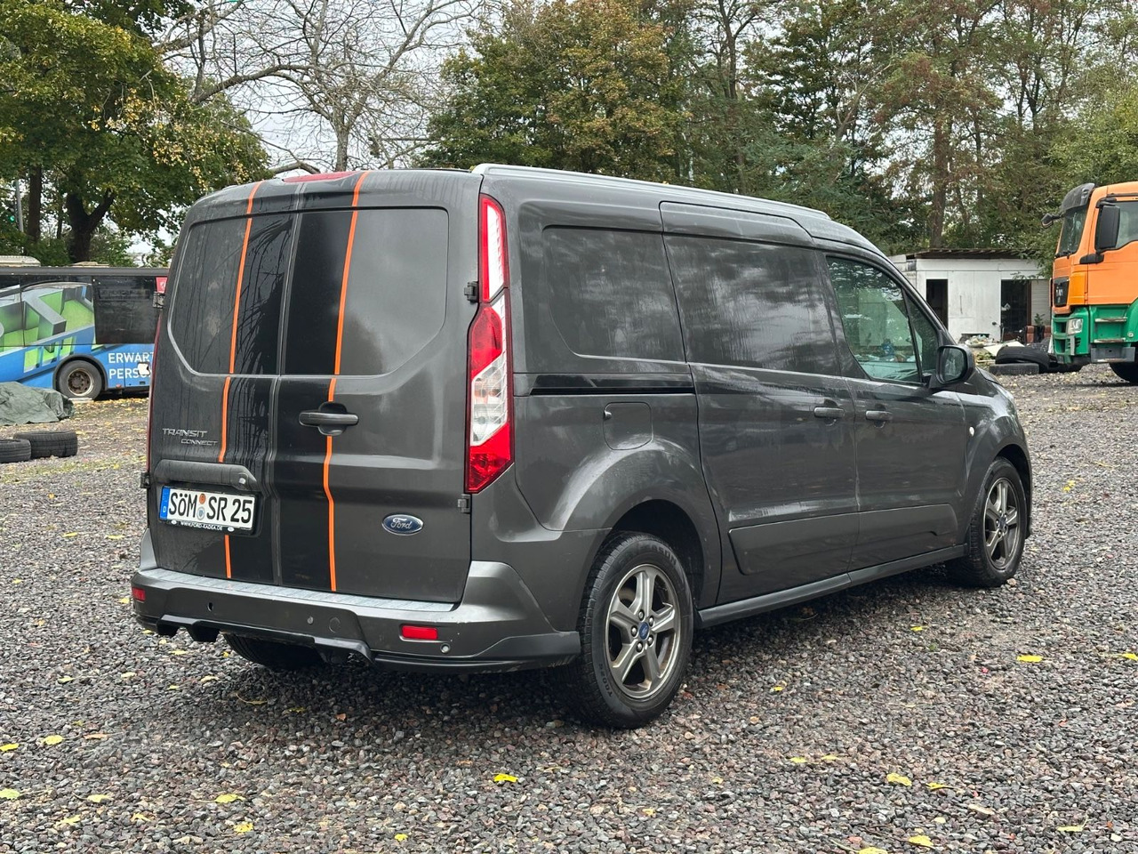 Ford Transit Connect (AC*SitzHZ*Rückfahrkamera) - כלי רכב מסחרי לנוסעים: תמונה 4 Ford Transit Connect (AC*SitzHZ*Rückfahrkamera) - כלי רכב מסחרי לנוסעים: תמונה 4