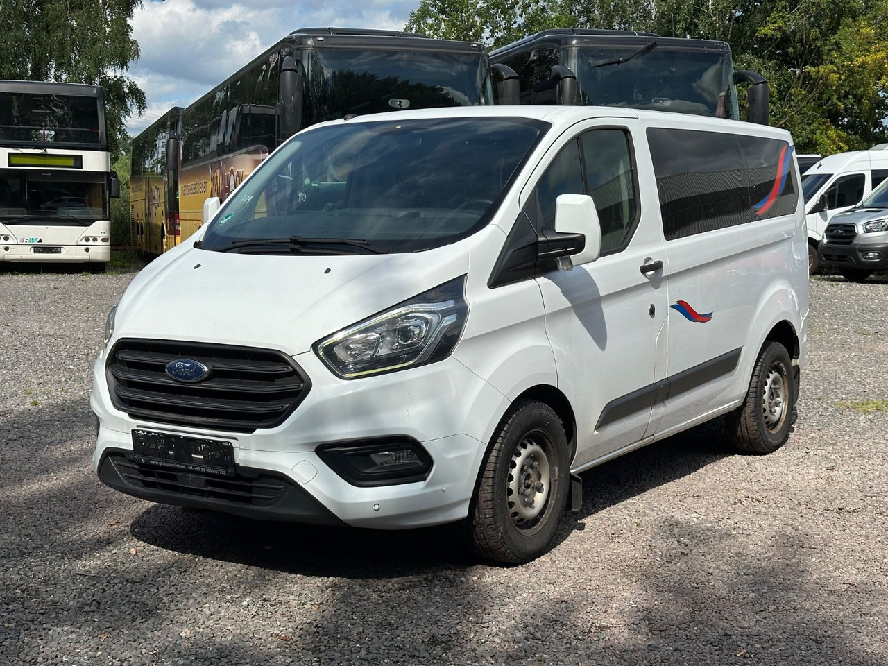 Ford Transit Custom (Klima*Euro 6) - מיניבוס, כלי רכב מסחרי לנוסעים: תמונה 5 Ford Transit Custom (Klima*Euro 6) - מיניבוס, כלי רכב מסחרי לנוסעים: תמונה 5