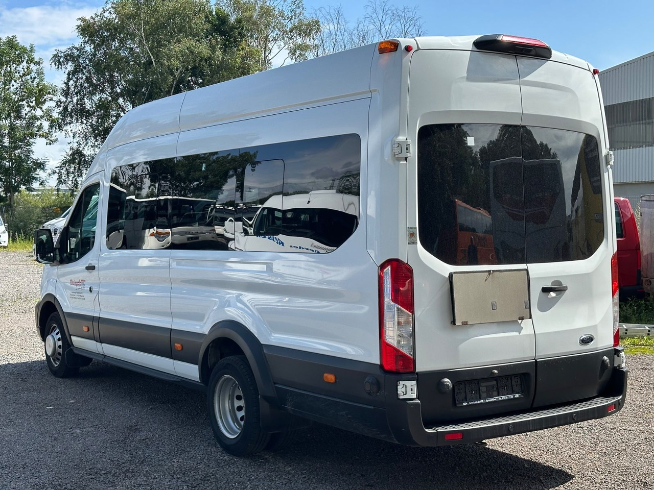 Ford Transit (Klima*PDC Vo+Hi*18 Sitze) - מיניבוס, כלי רכב מסחרי לנוסעים: תמונה 2 Ford Transit (Klima*PDC Vo+Hi*18 Sitze) - מיניבוס, כלי רכב מסחרי לנוסעים: תמונה 2