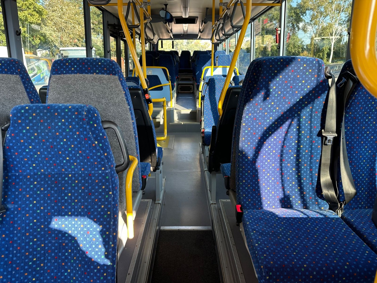 Iveco Irisbus Crossway LE SFR 162 *AC*100 km/h*Schalt - אוטובוס עירוני: תמונה 5 Iveco Irisbus Crossway LE SFR 162 *AC*100 km/h*Schalt - אוטובוס עירוני: תמונה 5