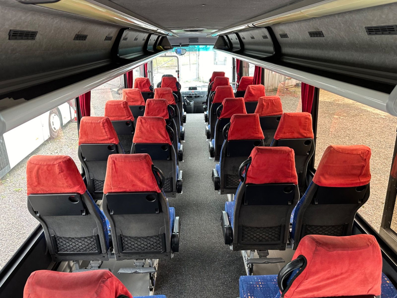 הַחכָּרָה Iveco Kapena Tema 100 (32*Sitze*DE*TOP*Schalt) O510 Iveco Kapena Tema 100 , O 510, 818, Rapido Iveco Kapena Tema 100 (32*Sitze*DE*TOP*Schalt) O510 Iveco Kapena Tema 100 , O 510, 818, Rapido: תמונה 20 הַחכָּרָה Iveco Kapena Tema 100 (32*Sitze*DE*TOP*Schalt) O510 Iveco Kapena Tema 100 , O 510, 818, Rapido Iveco Kapena Tema 100 (32*Sitze*DE*TOP*Schalt) O510 Iveco Kapena Tema 100 , O 510, 818, Rapido: תמונה 20