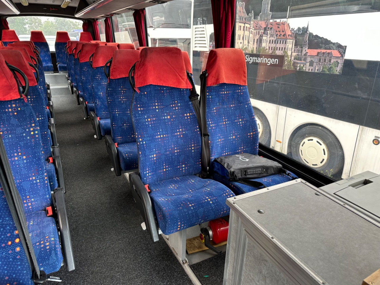 הַחכָּרָה Iveco Kapena Tema 100 (32*Sitze*DE*TOP*Schalt) O510 Iveco Kapena Tema 100 , O 510, 818, Rapido Iveco Kapena Tema 100 (32*Sitze*DE*TOP*Schalt) O510 Iveco Kapena Tema 100 , O 510, 818, Rapido: תמונה 19 הַחכָּרָה Iveco Kapena Tema 100 (32*Sitze*DE*TOP*Schalt) O510 Iveco Kapena Tema 100 , O 510, 818, Rapido Iveco Kapena Tema 100 (32*Sitze*DE*TOP*Schalt) O510 Iveco Kapena Tema 100 , O 510, 818, Rapido: תמונה 19