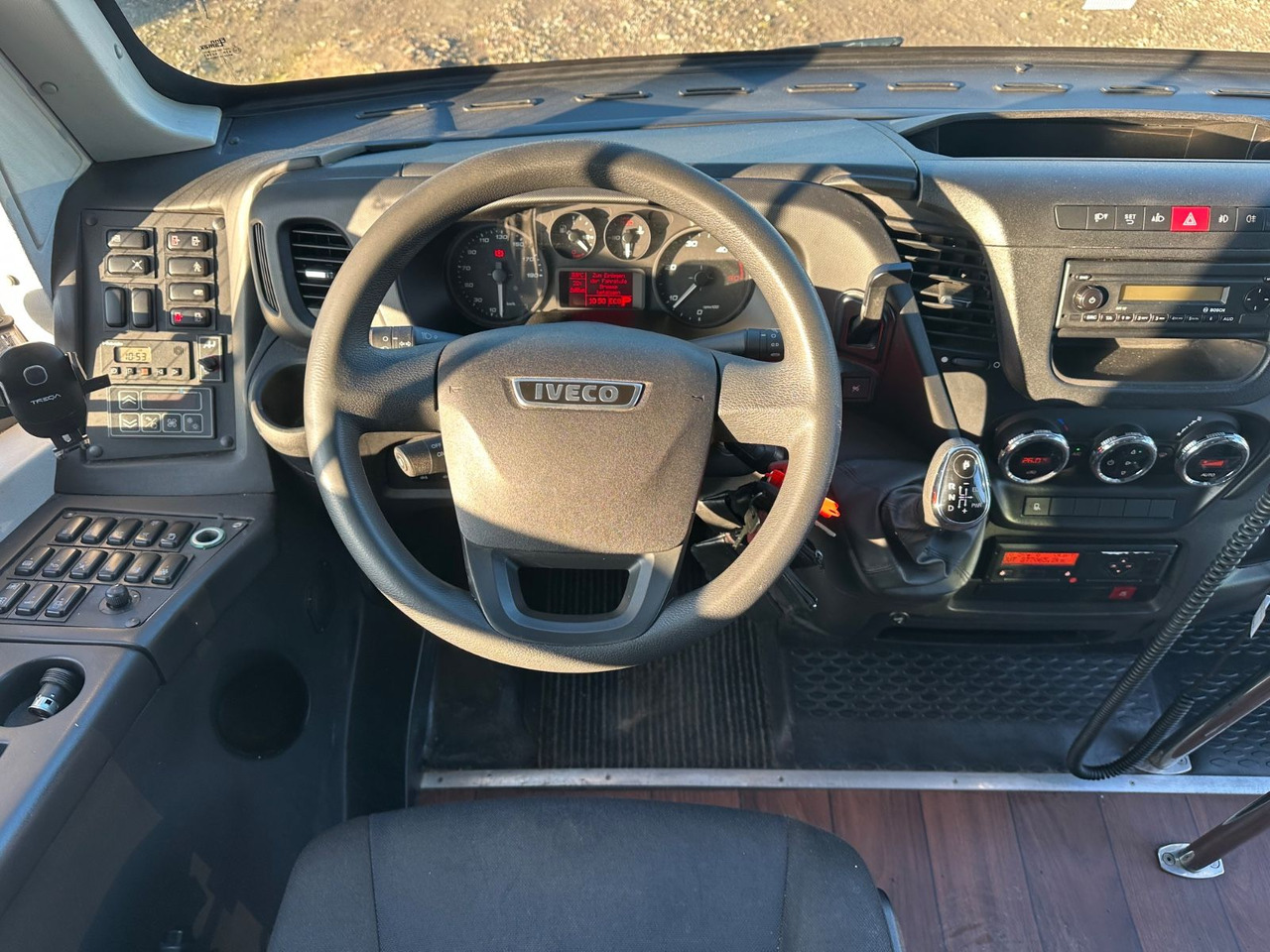 Iveco Maximo 70c18 (TOP*7.5t) Rosero/ Rapido - מיניבוס, כלי רכב מסחרי לנוסעים: תמונה 4 Iveco Maximo 70c18 (TOP*7.5t) Rosero/ Rapido - מיניבוס, כלי רכב מסחרי לנוסעים: תמונה 4