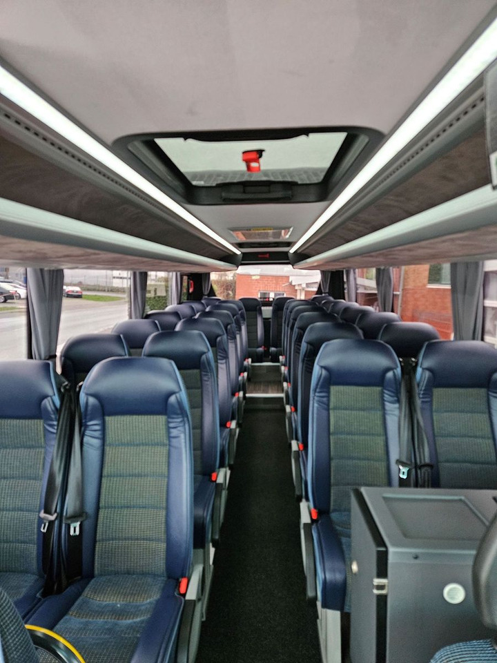 Iveco RAPIDO (Garantie 06.2027*30 Sitze) Rosero - מיניבוס, כלי רכב מסחרי לנוסעים: תמונה 2 Iveco RAPIDO (Garantie 06.2027*30 Sitze) Rosero - מיניבוס, כלי רכב מסחרי לנוסעים: תמונה 2