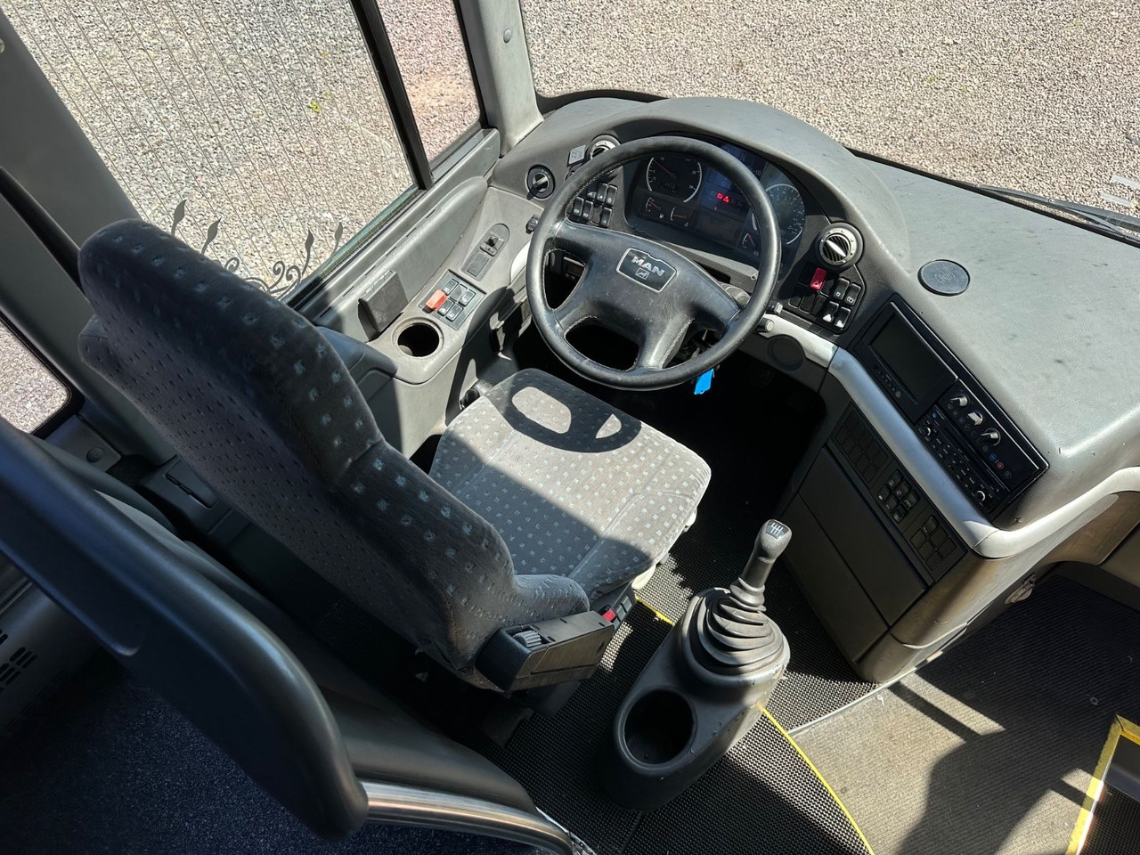 MAN R 07 Lion´s Coach - אוטובוס בין עירוני: תמונה 5 MAN R 07 Lion´s Coach - אוטובוס בין עירוני: תמונה 5