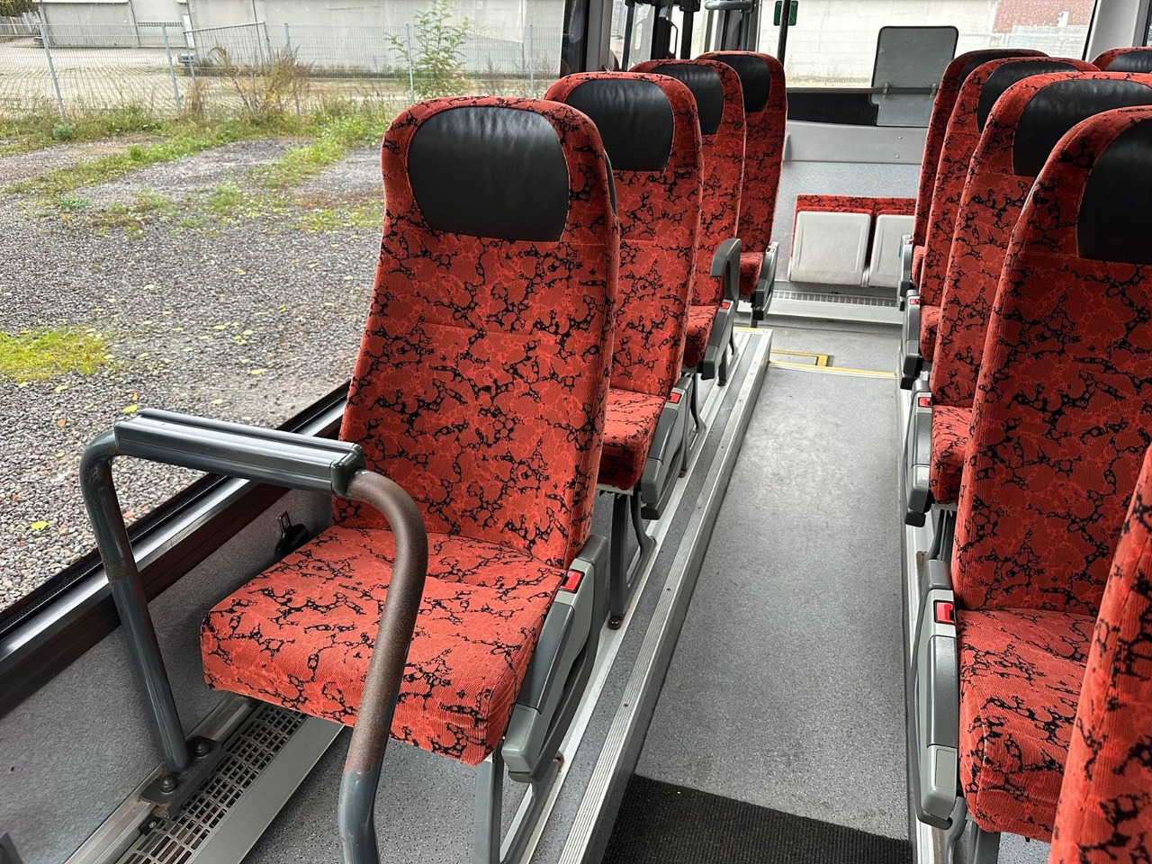 Mercedes-Benz Sprinter XL 616 CDi (DE*Klima*) - מיניבוס, כלי רכב מסחרי לנוסעים: תמונה 4 Mercedes-Benz Sprinter XL 616 CDi (DE*Klima*) - מיניבוס, כלי רכב מסחרי לנוסעים: תמונה 4