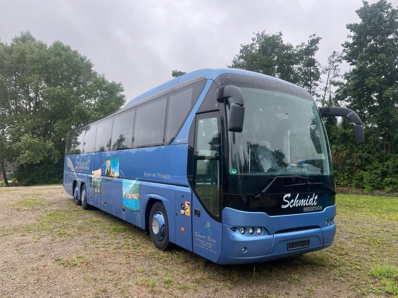Neoplan Tourliner L P22 (59 Sitze*Schalt*TOP*DE) - אוטובוס בין עירוני: תמונה 5 Neoplan Tourliner L P22 (59 Sitze*Schalt*TOP*DE) - אוטובוס בין עירוני: תמונה 5