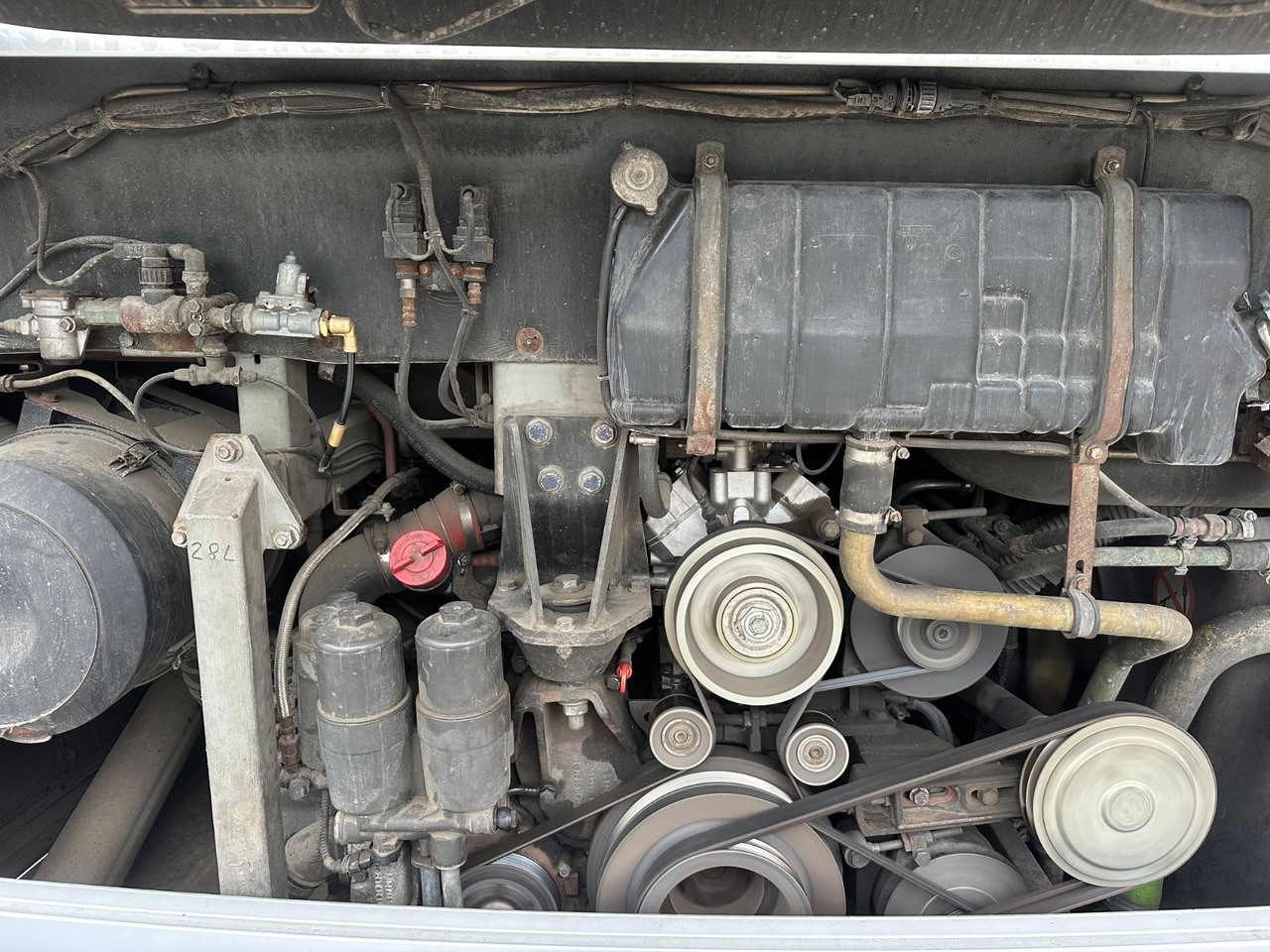 Setra S 415 GT (original Euro 4*Küche*WC) - אוטובוס בין עירוני: תמונה 4 Setra S 415 GT (original Euro 4*Küche*WC) - אוטובוס בין עירוני: תמונה 4