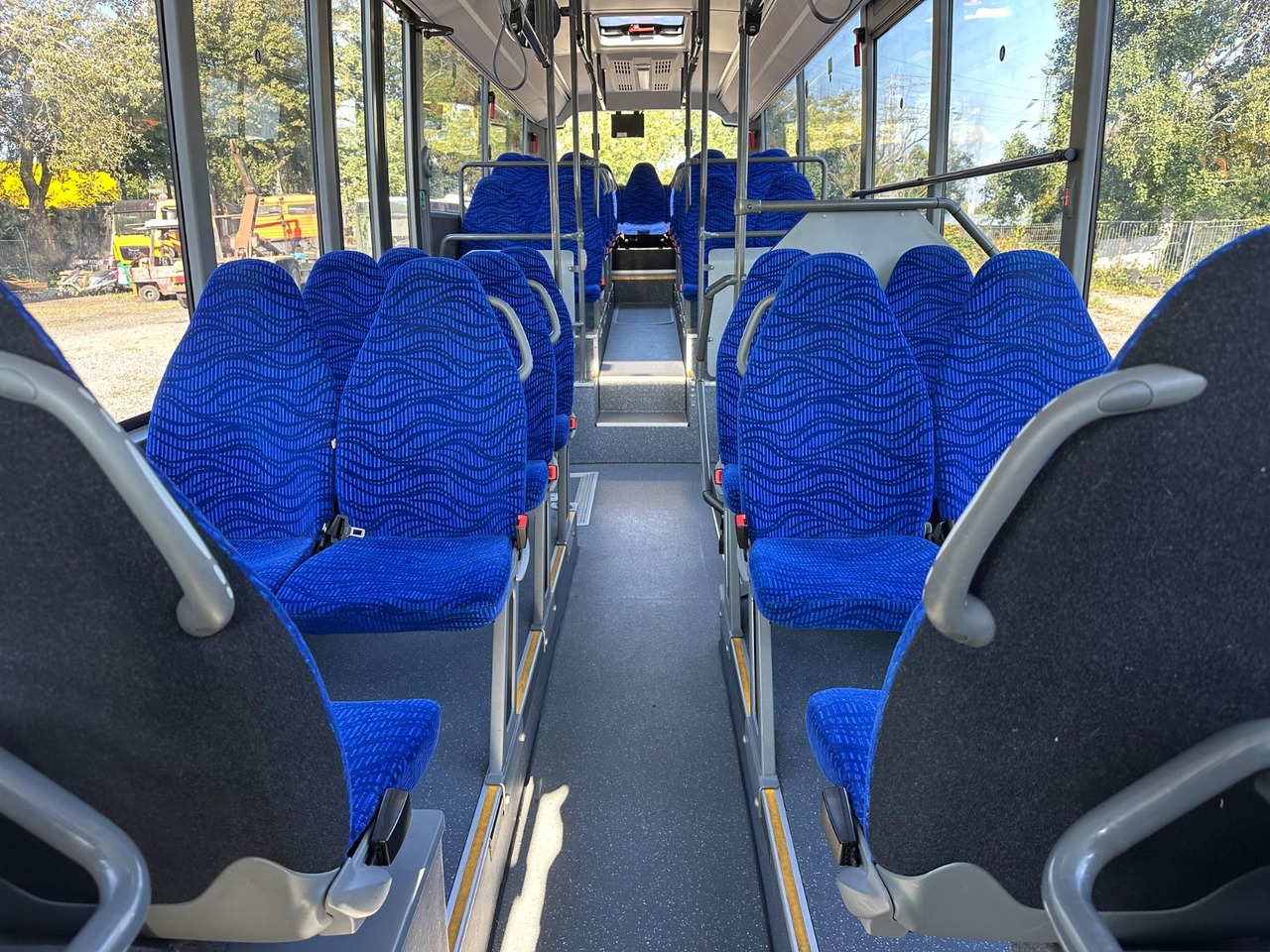 Setra S 415 LE Business (374 tKm*TOP) - אוטובוס עירוני: תמונה 5 Setra S 415 LE Business (374 tKm*TOP) - אוטובוס עירוני: תמונה 5