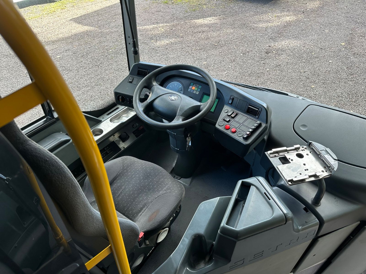 Setra S 415 NF (Euro 5) - אוטובוס עירוני: תמונה 5 Setra S 415 NF (Euro 5) - אוטובוס עירוני: תמונה 5