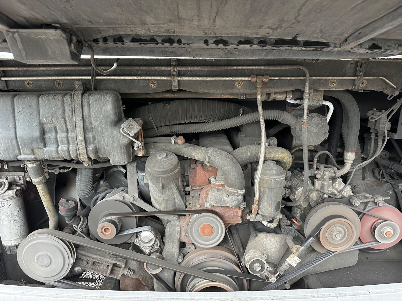 Setra S 417 GT-HD (58 SchlafSitze*Schaltung*Klima) - אוטובוס בין עירוני: תמונה 4 Setra S 417 GT-HD (58 SchlafSitze*Schaltung*Klima) - אוטובוס בין עירוני: תמונה 4
