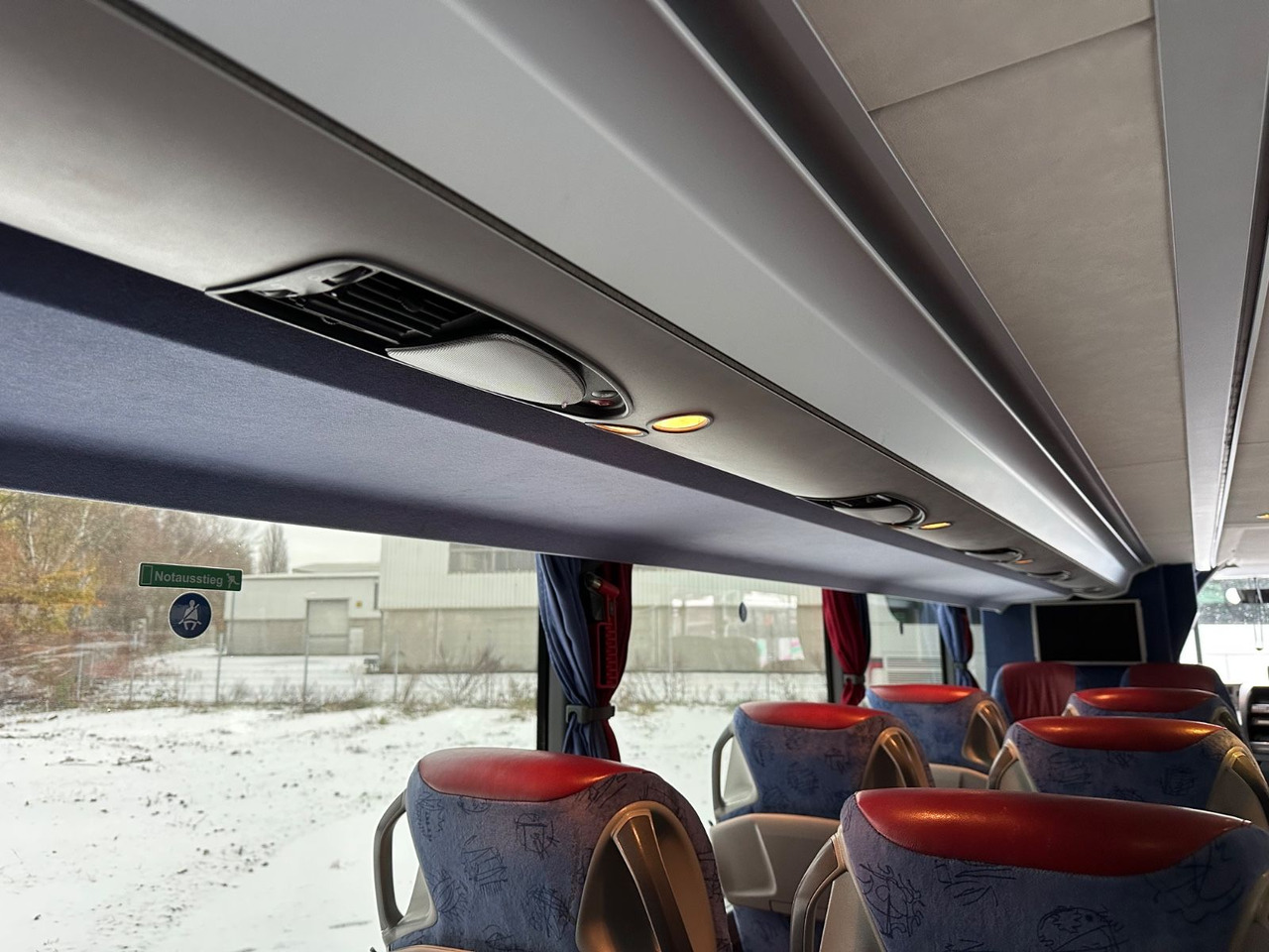 אוטובוס דו-קומתי Setra S 431 DT (80 Sitze*TOP*wenig Km): תמונה 26 אוטובוס דו-קומתי Setra S 431 DT (80 Sitze*TOP*wenig Km): תמונה 26