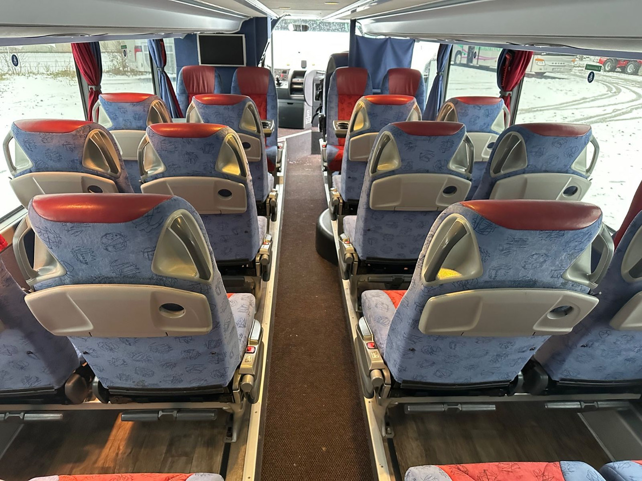 אוטובוס דו-קומתי Setra S 431 DT (80 Sitze*TOP*wenig Km): תמונה 24 אוטובוס דו-קומתי Setra S 431 DT (80 Sitze*TOP*wenig Km): תמונה 24