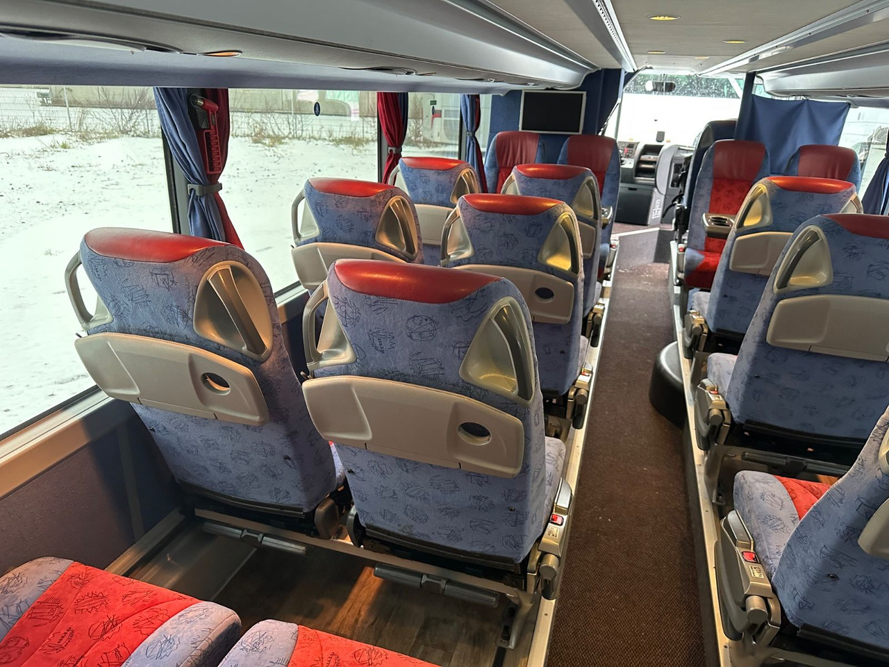 אוטובוס דו-קומתי Setra S 431 DT (80 Sitze*TOP*wenig Km): תמונה 25 אוטובוס דו-קומתי Setra S 431 DT (80 Sitze*TOP*wenig Km): תמונה 25