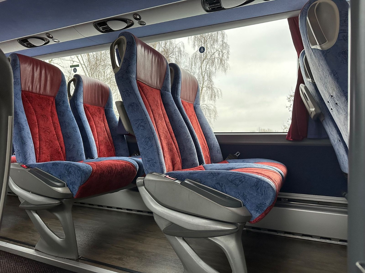 אוטובוס דו-קומתי Setra S 431 DT (80 Sitze*TOP*wenig Km): תמונה 21 אוטובוס דו-קומתי Setra S 431 DT (80 Sitze*TOP*wenig Km): תמונה 21