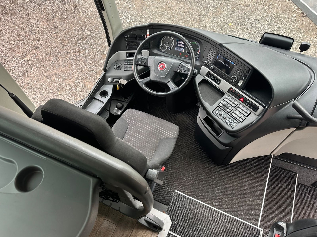 Setra S 516 HD/2A (54 Sitze*DE-Bus) - אוטובוס בין עירוני: תמונה 5 Setra S 516 HD/2A (54 Sitze*DE-Bus) - אוטובוס בין עירוני: תמונה 5