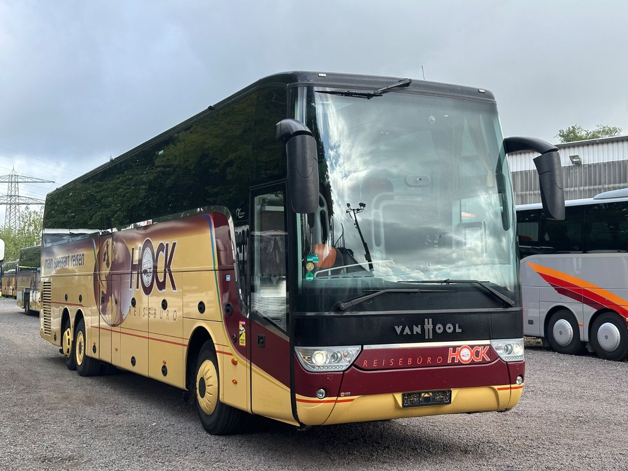 Vanhool TX17 Astron (TOP*57 Sitze) 417 HDH/ 517 HDH - אוטובוס בין עירוני: תמונה 1 Vanhool TX17 Astron (TOP*57 Sitze) 417 HDH/ 517 HDH - אוטובוס בין עירוני: תמונה 1